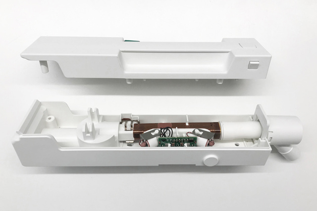 Getinge Servo-i Ultrasonic Expiratory Flow Sensor showing top of casing removed to reveal internal Ultrasonic Oxygen Sensor